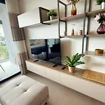 Torremar Luxe: Upscale 2bed By The