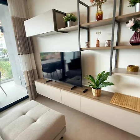 Torremar Luxe: Upscale 2bed By The