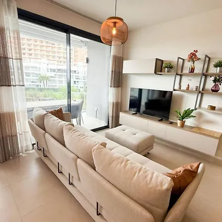Torremar Luxe: Upscale 2bed By The Apartment Torremolinos