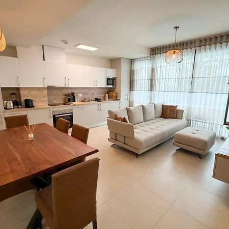 Torremar Luxe: Upscale 2bed By The Apartment Torremolinos