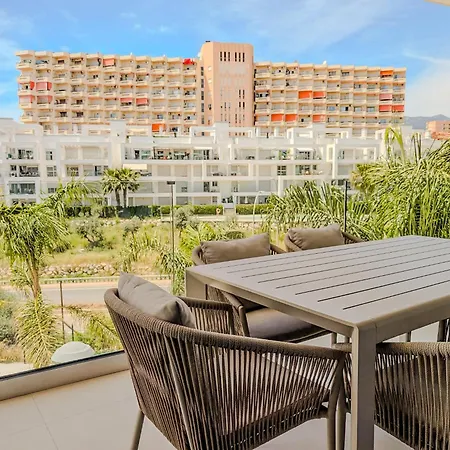 Apartmán Torremar Luxe: Upscale 2bed By The