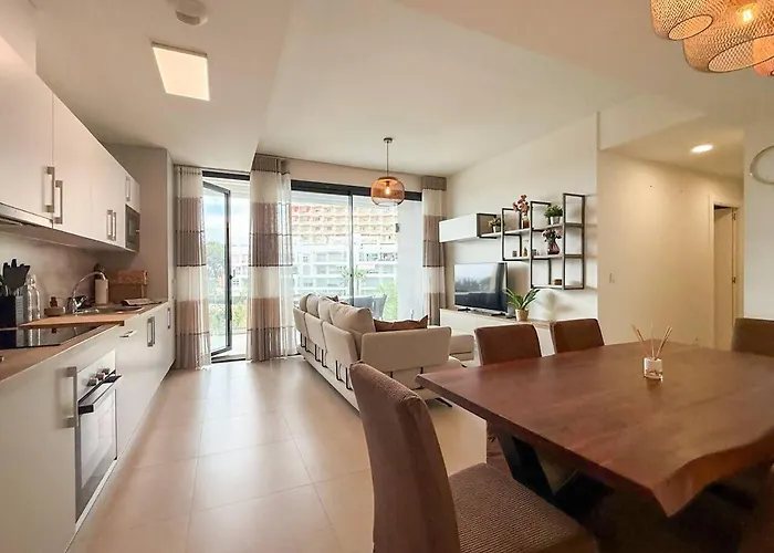 Apartment Torremar Luxe: Upscale 2bed By The Torremolinos
