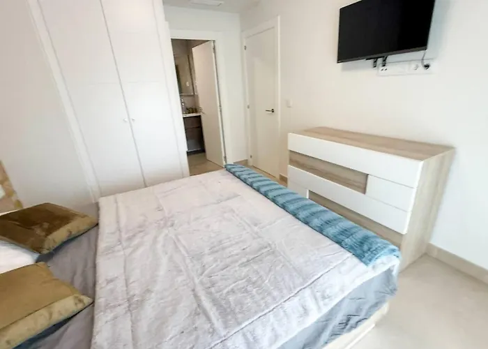 Apartment Torremar Luxe: Upscale 2bed By The Torremolinos