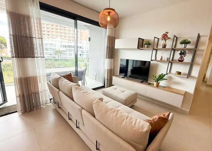 Torremar Luxe: Upscale 2bed By The Apartment Torremolinos